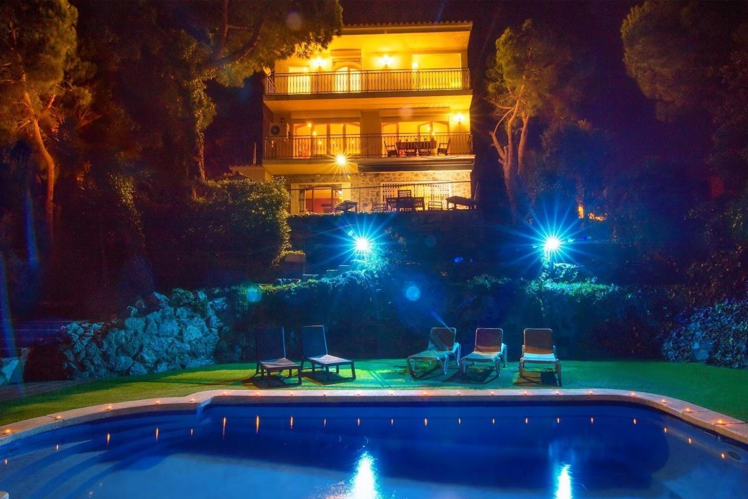 Villa Con Piscina Privada Climatizada 29ºc Santa Susanna Exterior photo